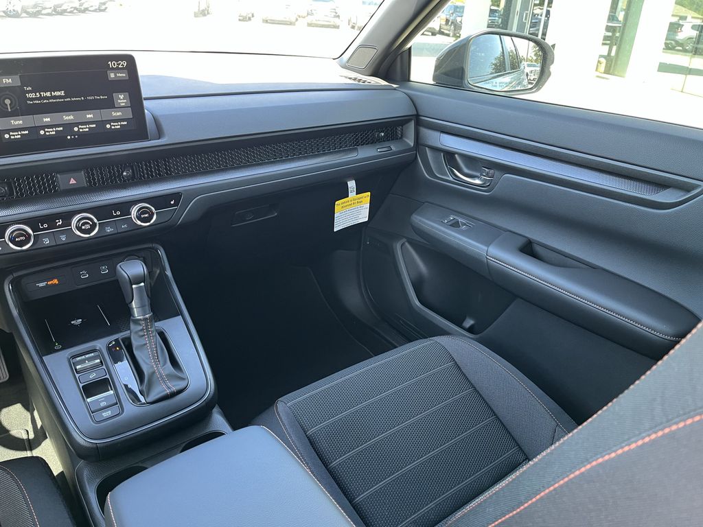 new 2026 Honda CR-V Hybrid car, priced at $35,660