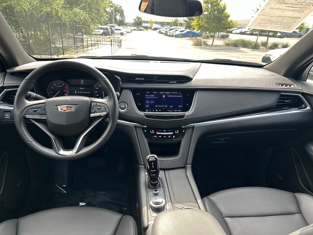 Used Car 2025 Cadillac Xt6  Luxury For Sale Under $50,000 In Austin, Texas
