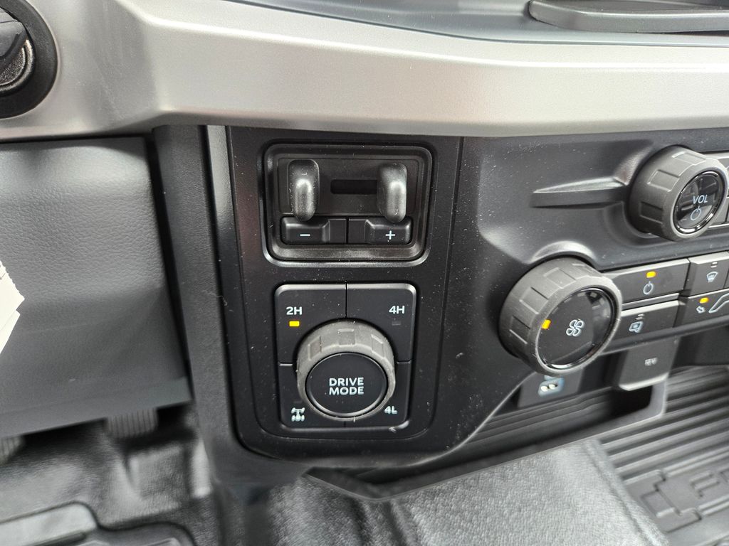 New 2024 Ford Super Duty F-250 4D Extended Cab