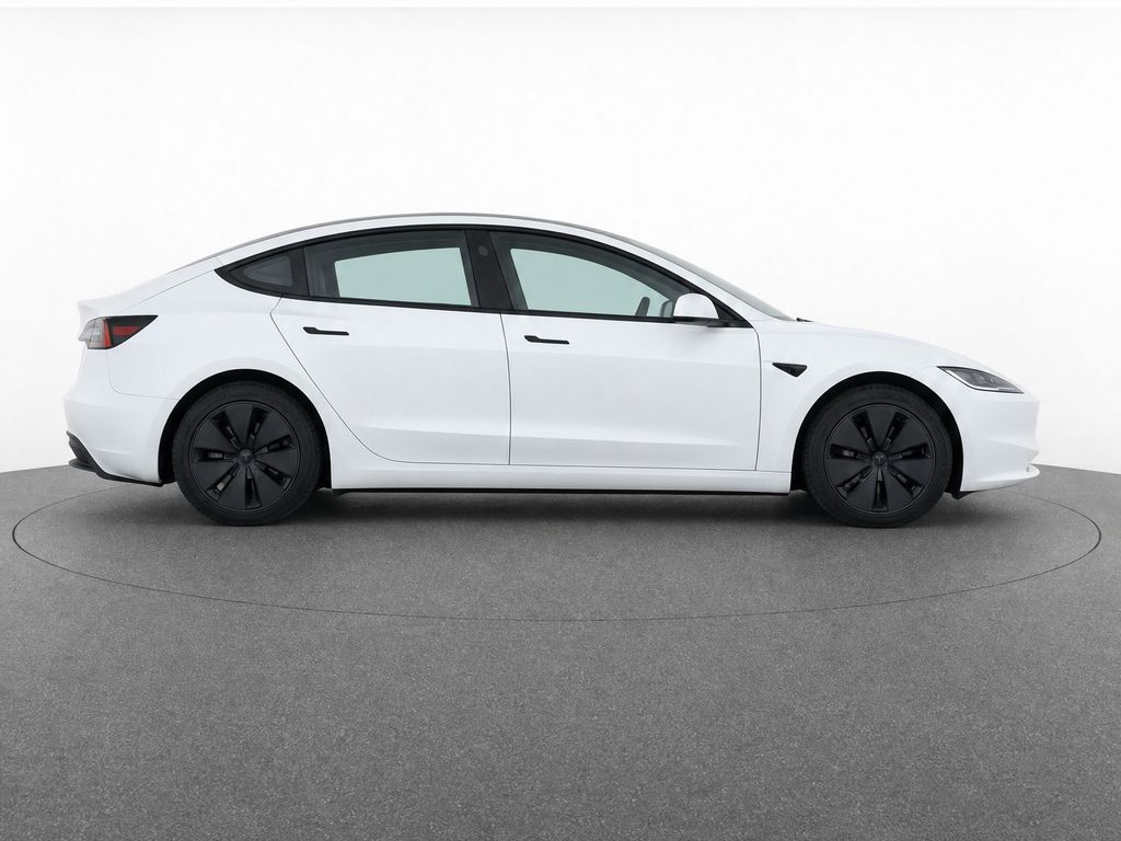 Thumbnail: 2025 Tesla Model 3 - 2