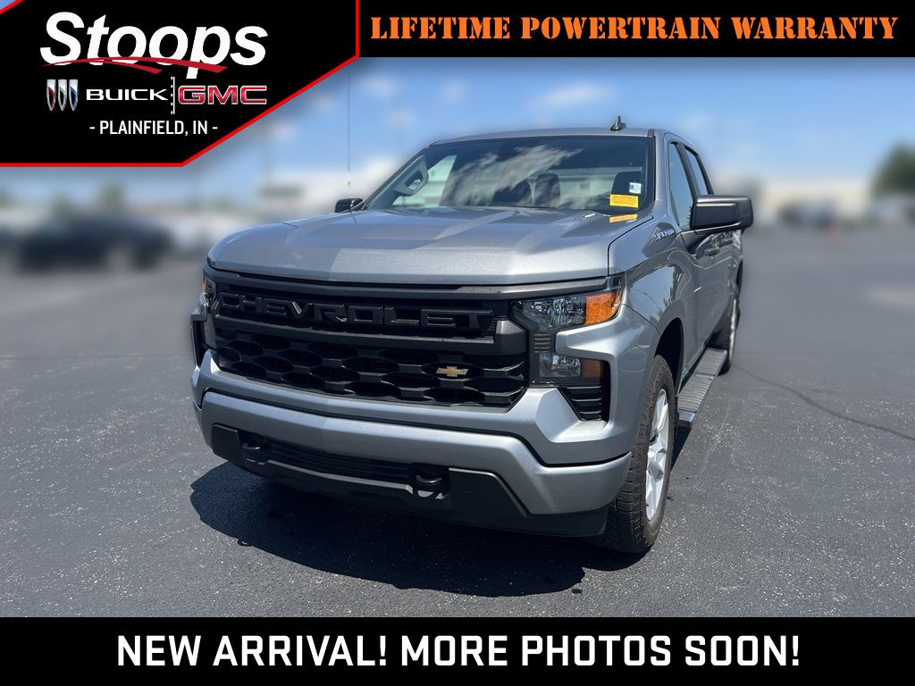 Sterling Gray Metallic 2024 Chevrolet Silverado 1500 Pickup Truck Four-Wheel Drive 8-Speed Automatic