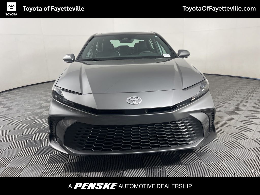 2025 Toyota Camry SE 17