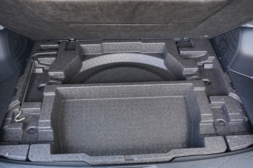 Thumbnail: 2026 Subaru Forester - 32