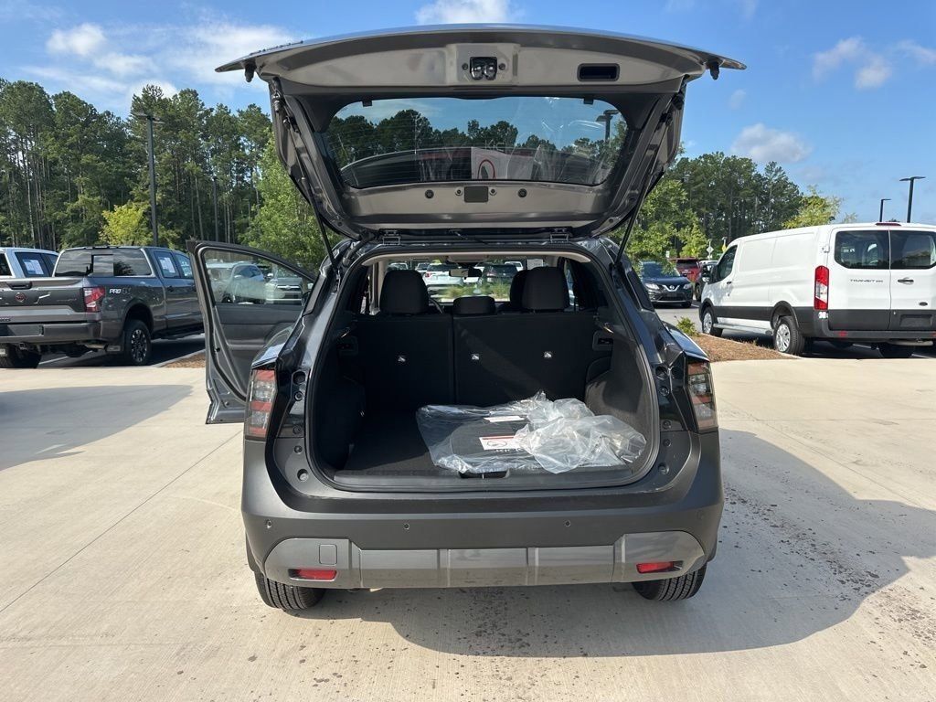 2025 Gun Metallic Nissan Kicks SV FWD SUV