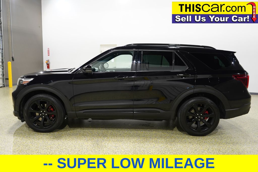 2020 Ford Explorer ST photo 2