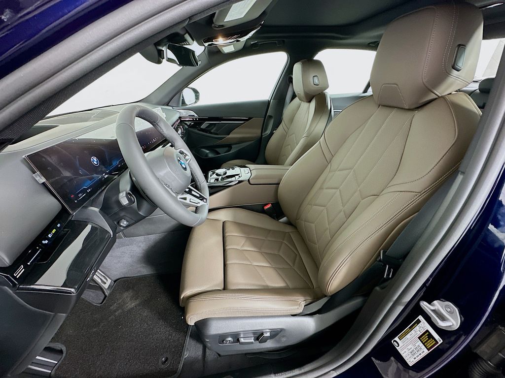 2026 BMW 5 Series 530i 16