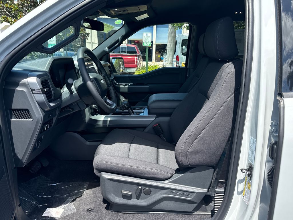 New 2026 White Ford XLT image 20