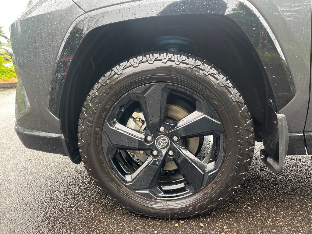 2021 Toyota RAV4 Hybrid XSE