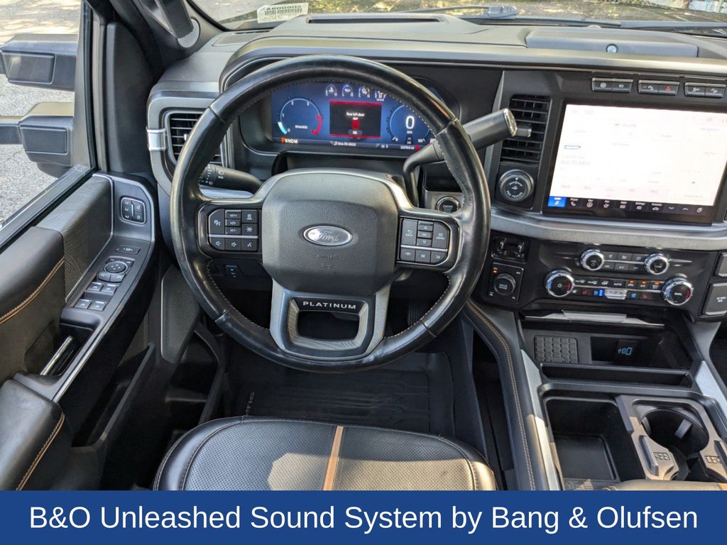 2024 Ford F-250 Super Duty Platinum