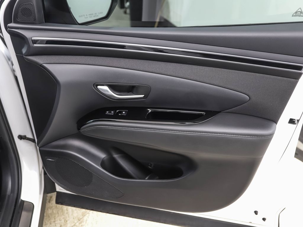 Thumbnail: 2023 Hyundai Tucson - 29