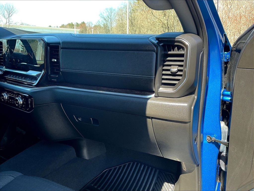 2022 GMC Sierra 1500 — photo 13