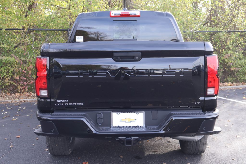 2024 Chevrolet Colorado LT 6