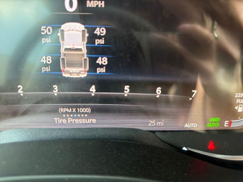 2026 Ram 1500 Big Horn/Lone Star Rocky Ridge - 8