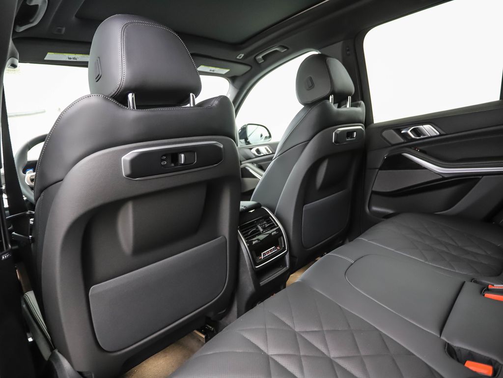 Thumbnail: 2026 BMW X5 - 20