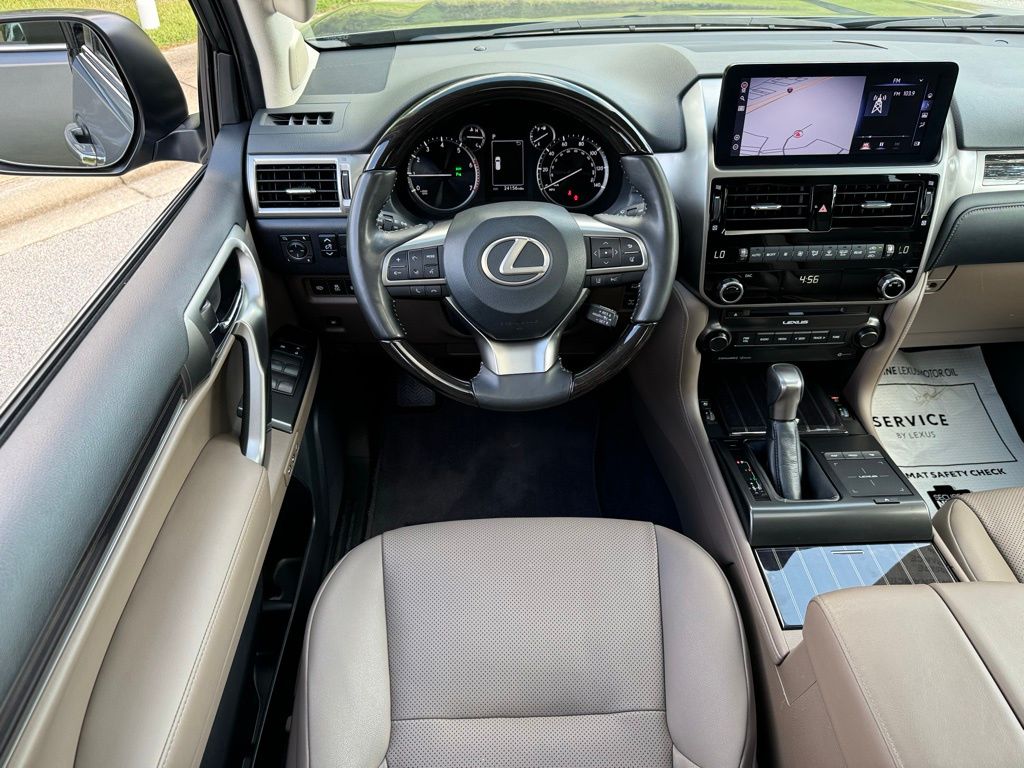 2023 Lexus GX 460 25