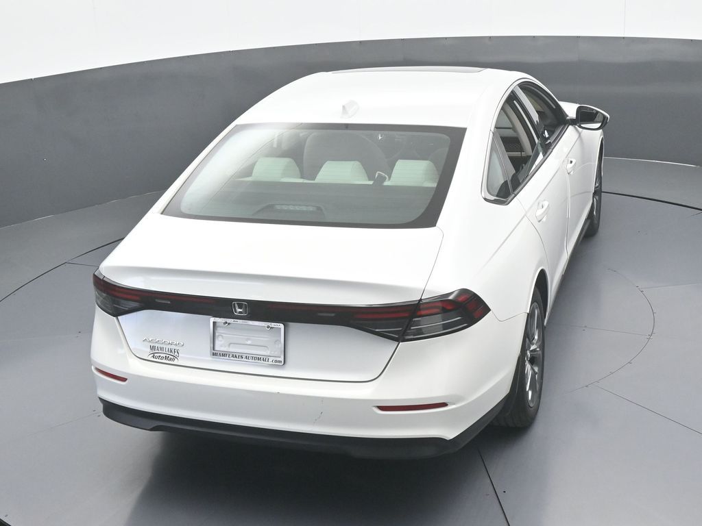 Used 2023 White Honda EX image 51