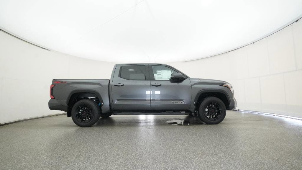 Thumbnail: 2025 Toyota Tundra - 14