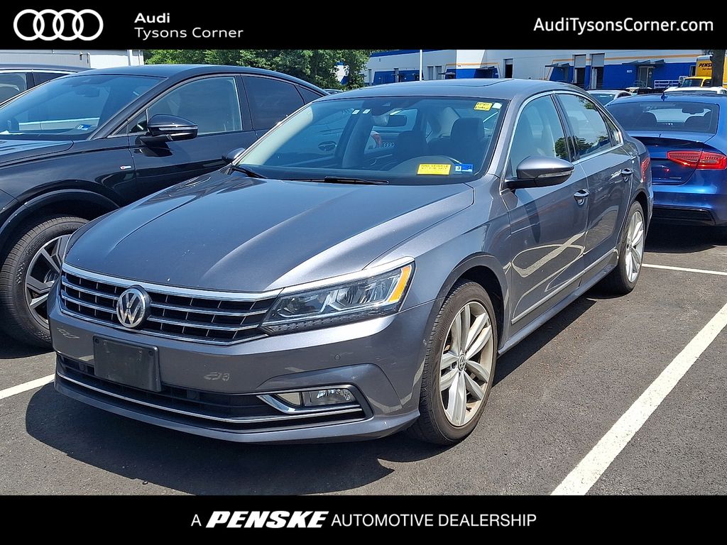 Thumbnail: 2018 Volkswagen Passat - 1