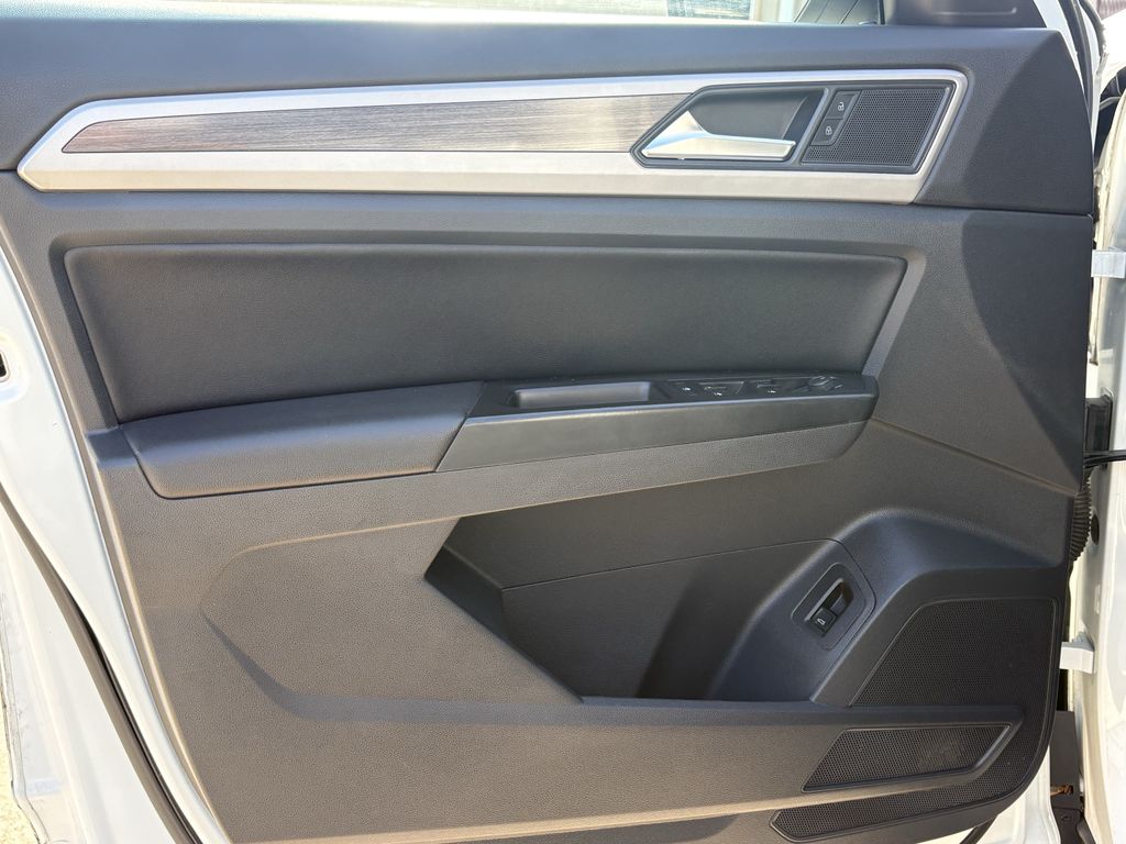2021 Volkswagen Atlas SEL White at DeMontrond Mazda
