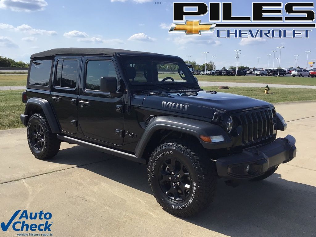 Black Clearcoat 2022 Jeep Wrangler SUV / Crossover Four-Wheel Drive 8-Speed Automatic