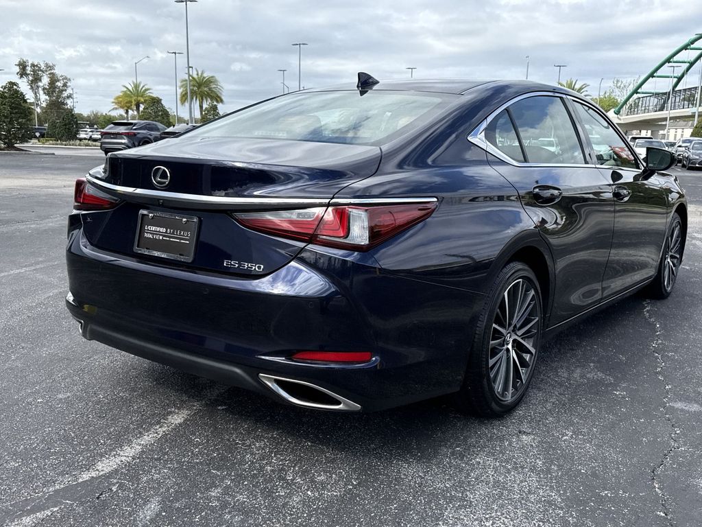 Thumbnail: 2025 Lexus ES - 11