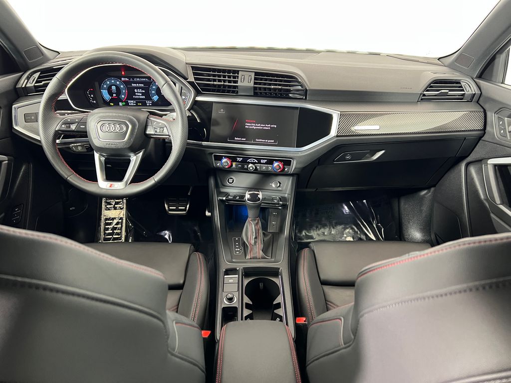 Thumbnail: 2025 Audi Q3 - 13