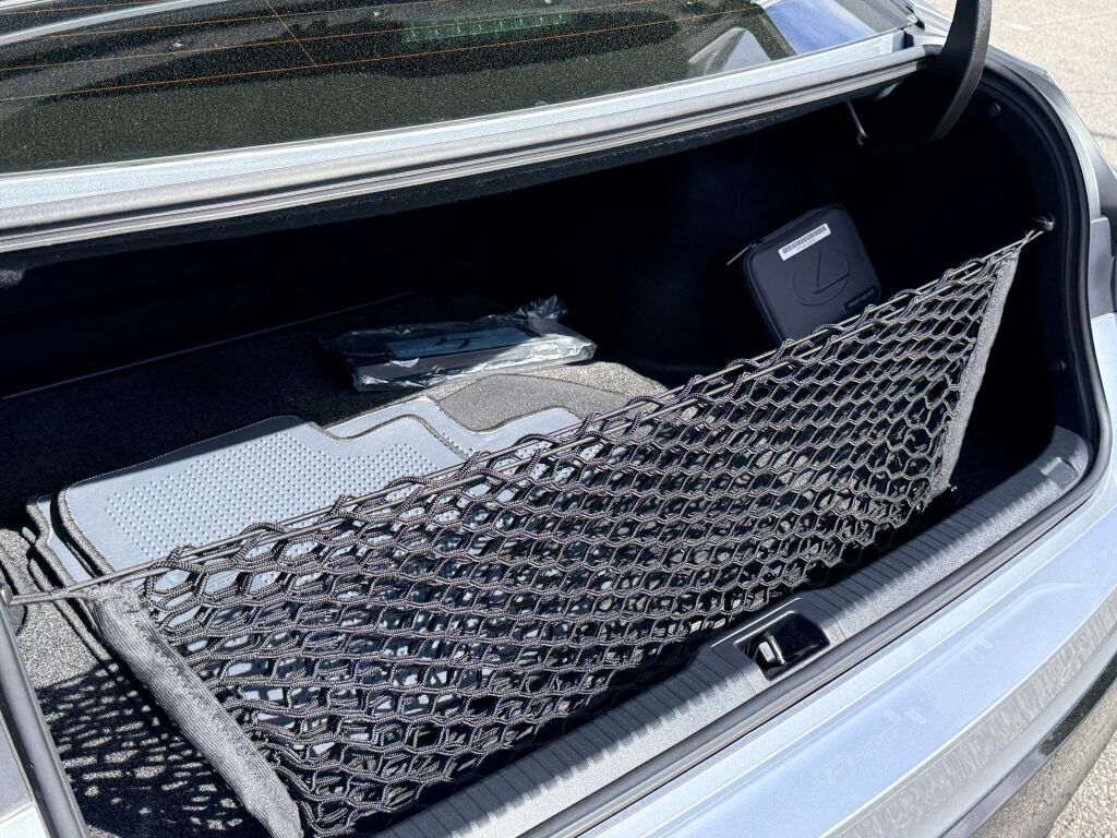 Thumbnail: 2023 Lexus IS - 10