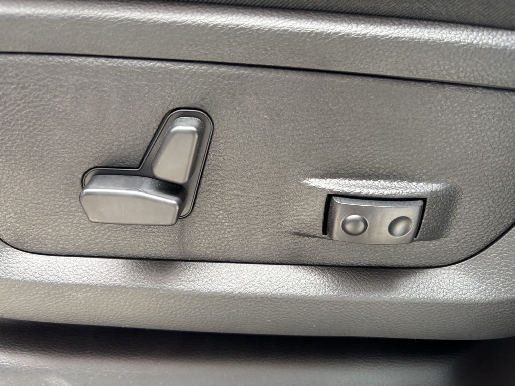 car-gallery-26