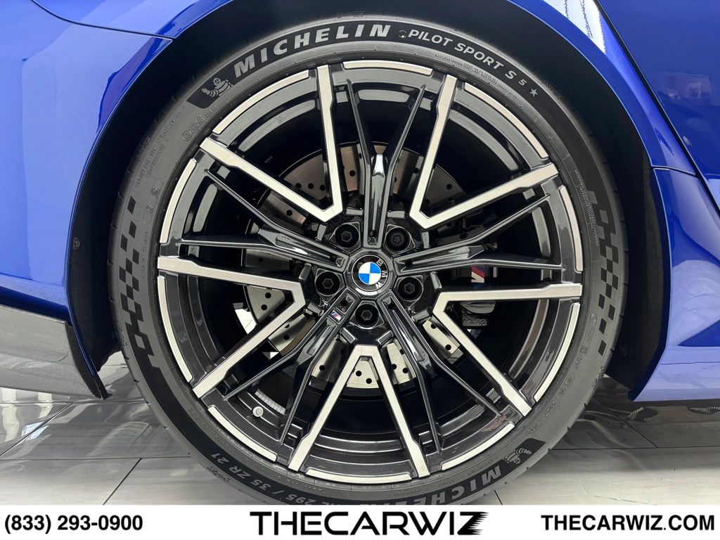 2026 BMW M5