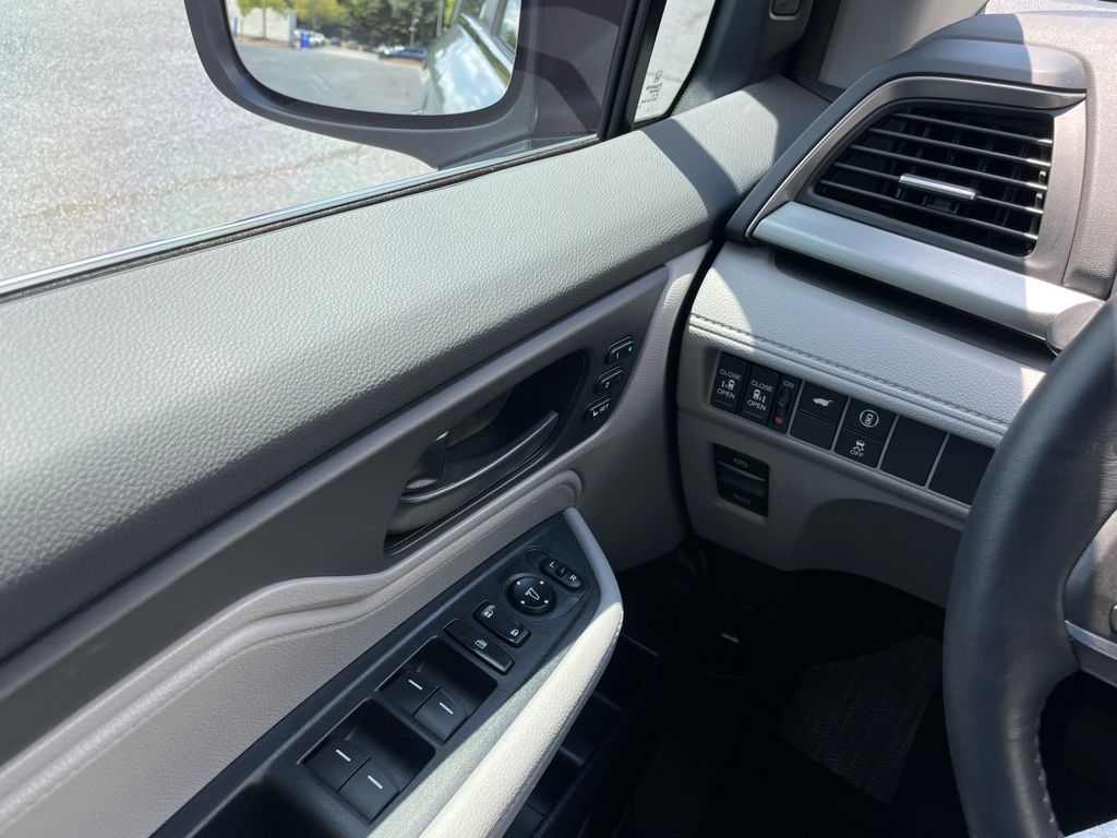 Thumbnail: 2024 Honda Odyssey - 23