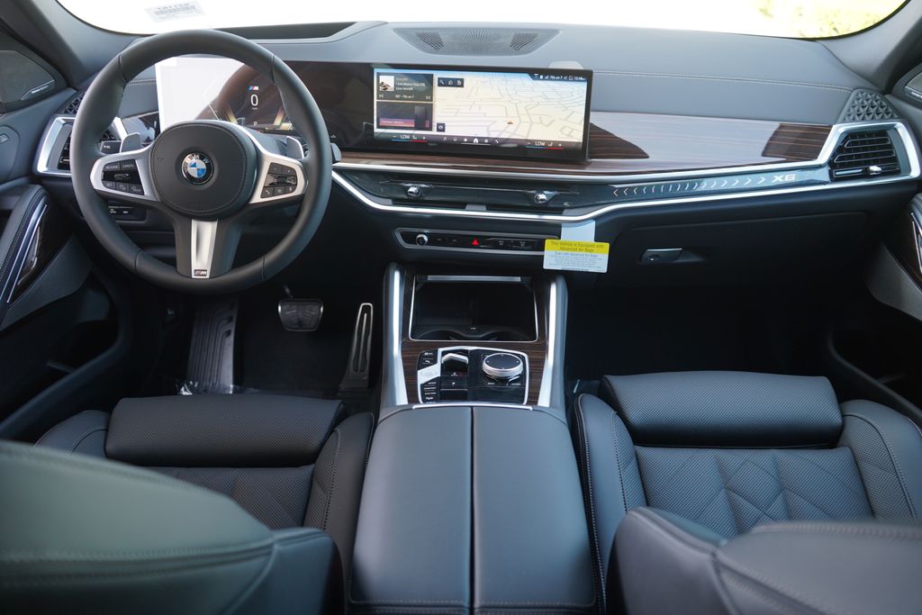 Thumbnail: 2026 BMW X6 - 14