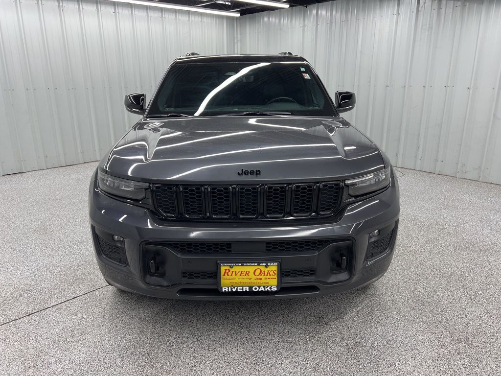 2021 Jeep Grand Cherokee L Overland - 1