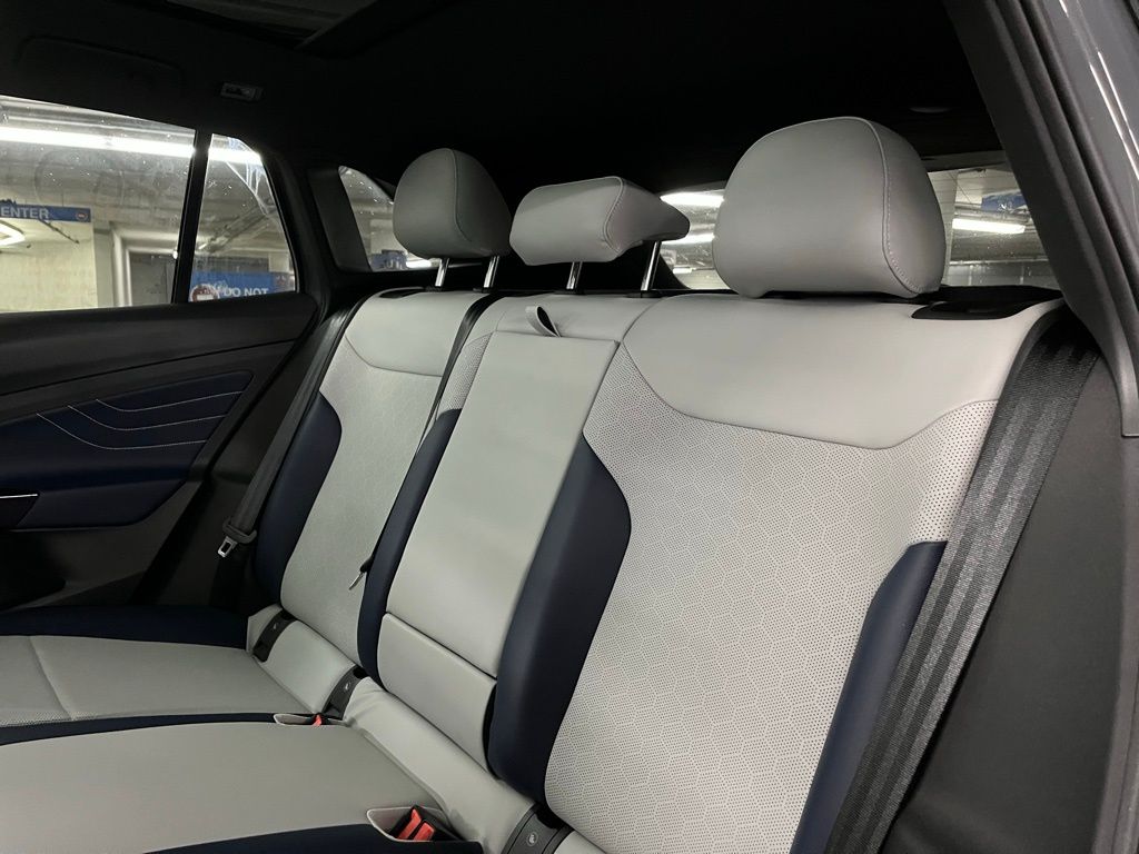 2025 Volkswagen ID.4 PRO S - Photo 22