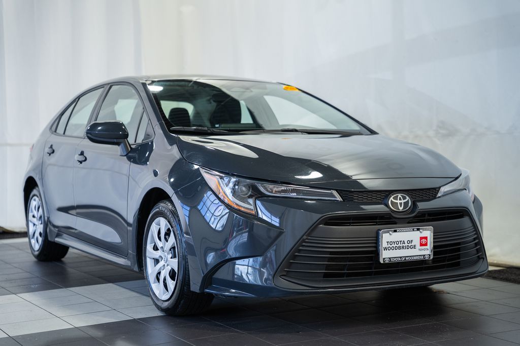 2024 Toyota Corolla LE FWD