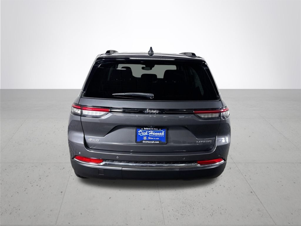 2023 Jeep Grand Cherokee Laredo