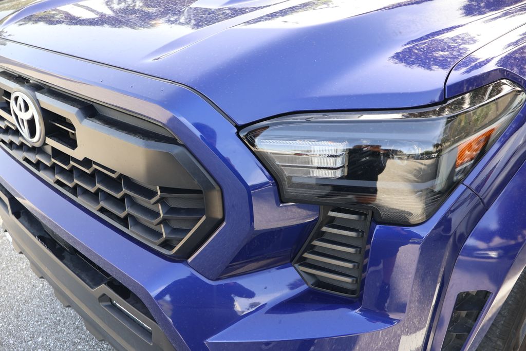 Thumbnail: 2024 Toyota Tacoma - 3