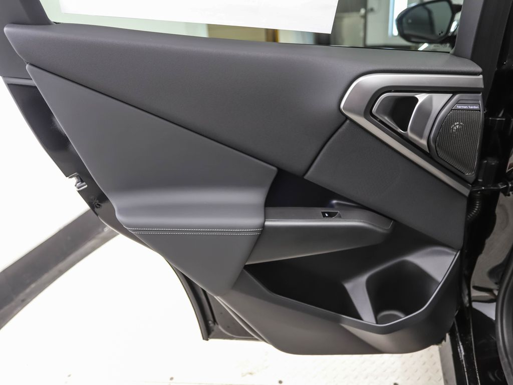 Thumbnail: 2026 BMW X3 - 21