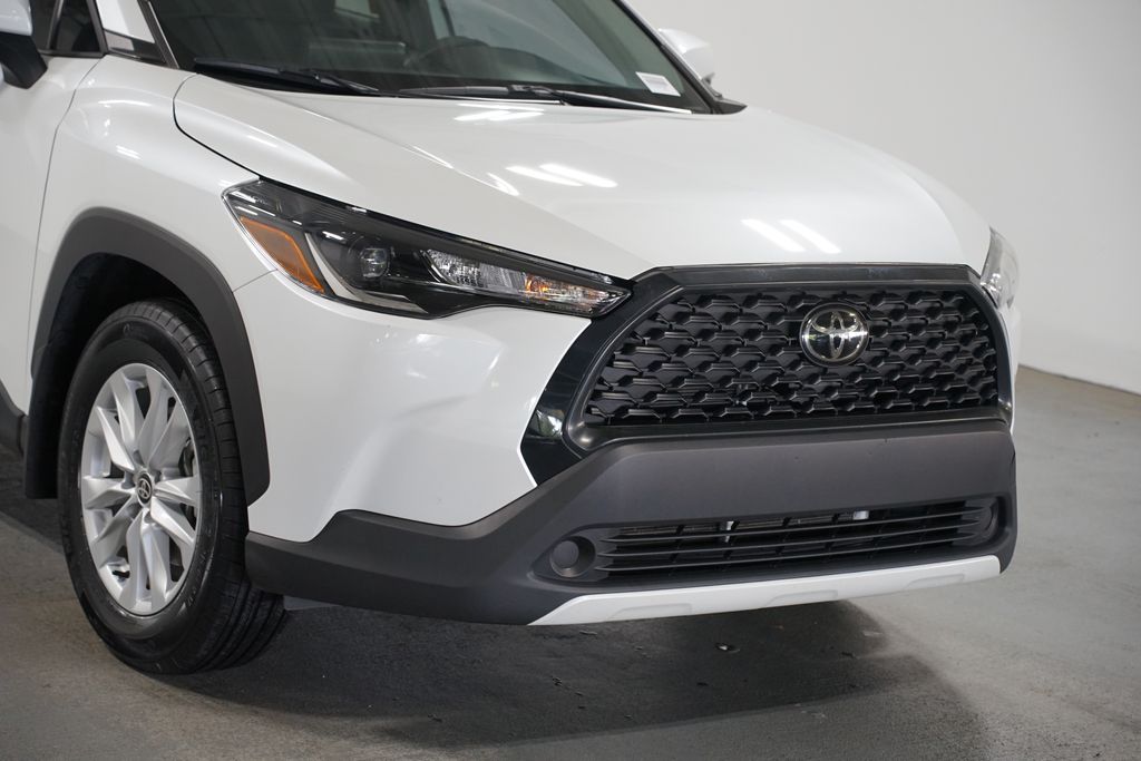 Thumbnail: 2024 Toyota Corolla Cross - 4