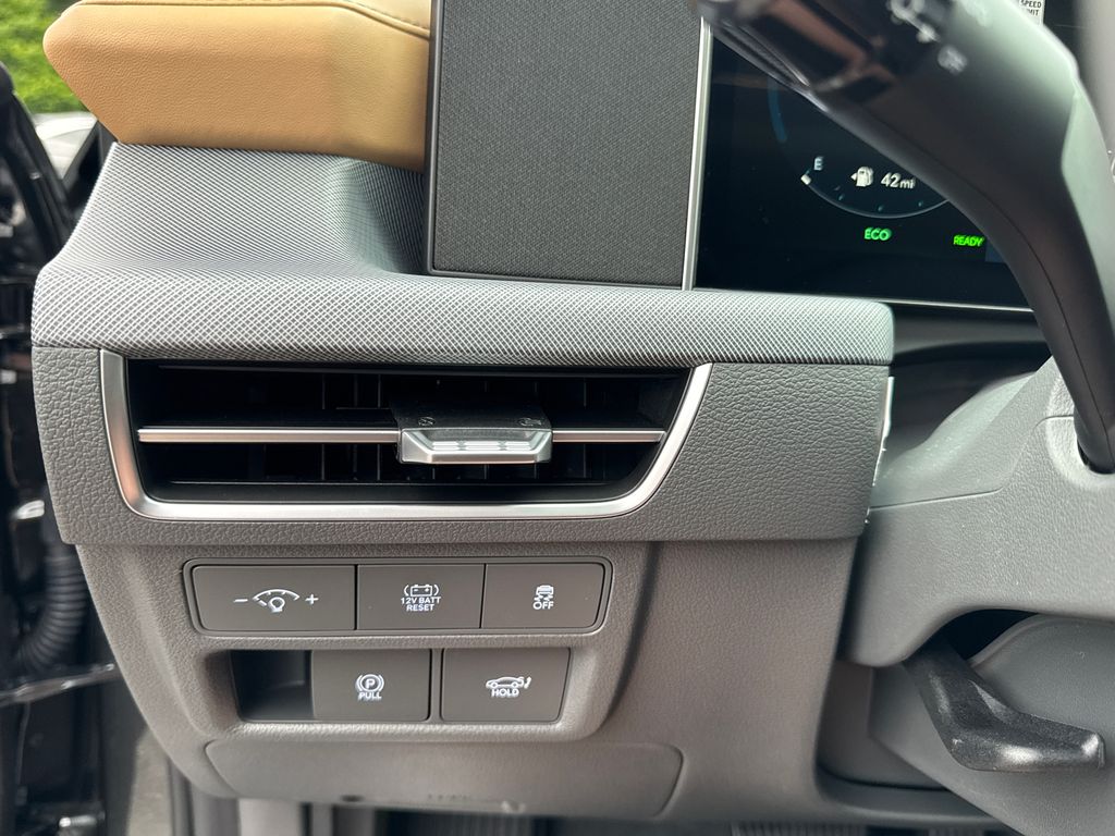 2025 Hyundai Sonata Hybrid Limited photo 20