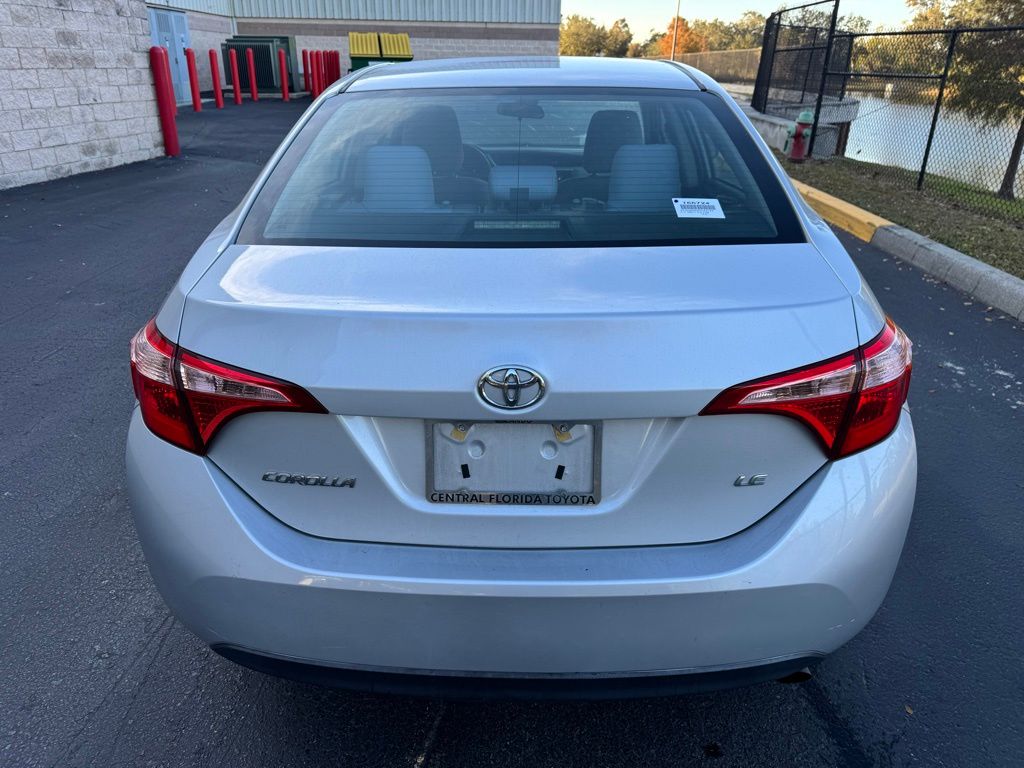 2019 Toyota Corolla LE 4