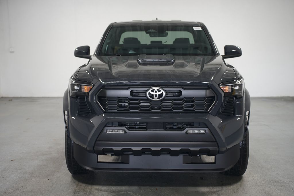 2025 Toyota Tacoma TRD Sport 2