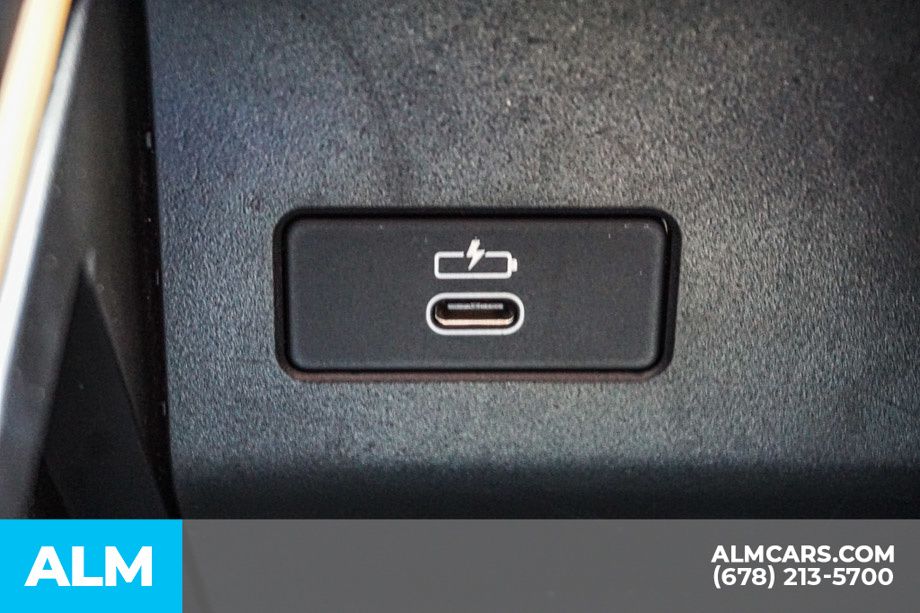 Used 2026 Black BMW sDrive40i image 48