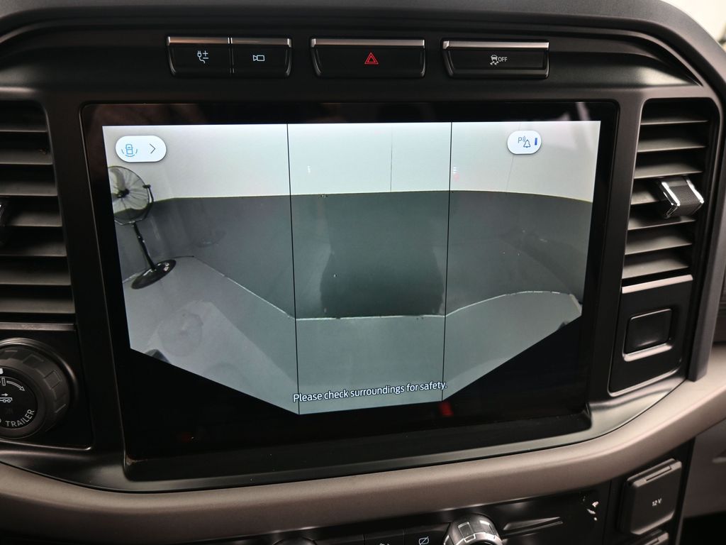 Used 2024 Blue Metallic Ford XLT image 23