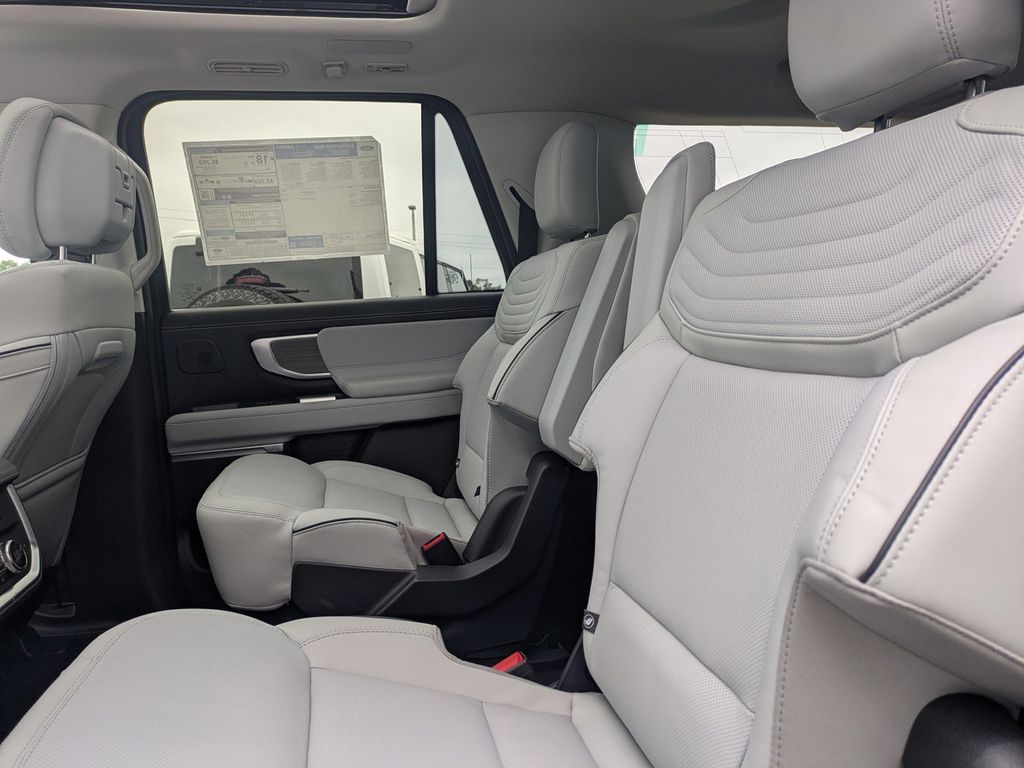 2026 Ford Expedition Max Platinum MAX