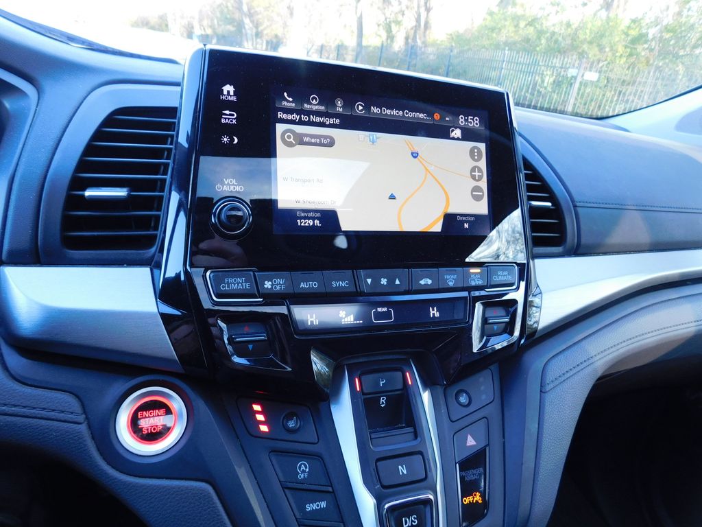 Thumbnail: 2019 Honda Odyssey - 10