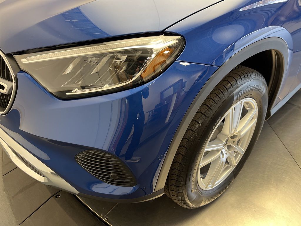 Thumbnail: 2026 Mercedes-Benz GLC - 9