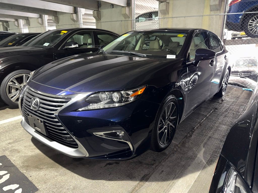 2016 Lexus ES 350 -
                  Vienna, VA