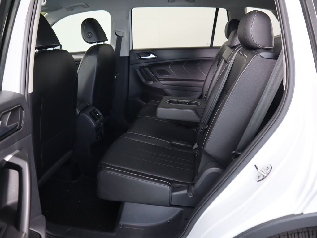 Thumbnail: 2024 Volkswagen Tiguan - 21