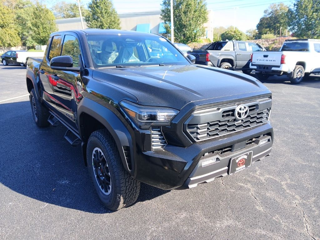 2025 Toyota Tacoma TRD Off Road's photo