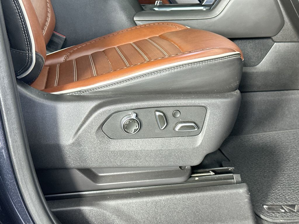 GMCSierra 2500HD23